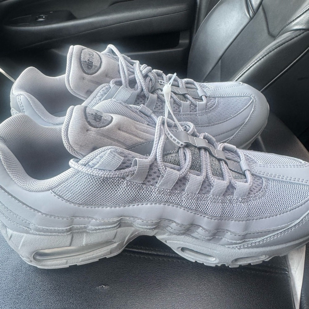 Nike Air Max 95 OG
Big Bubble Wolf Grey